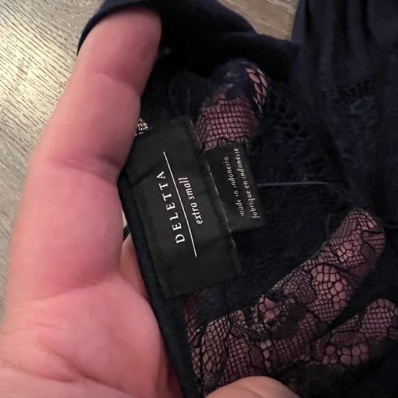 Anthropologie Deletta open lace back - Picture 3 of 7